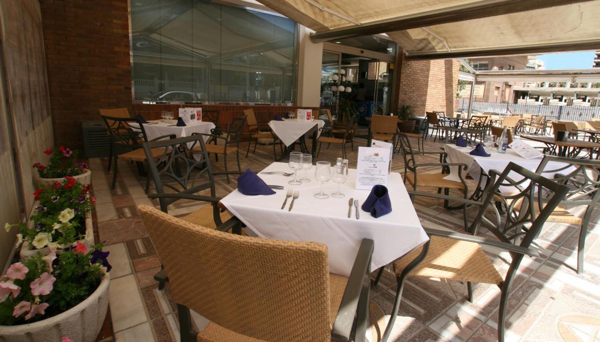 Hotel Castilla Alicante — Photos 1